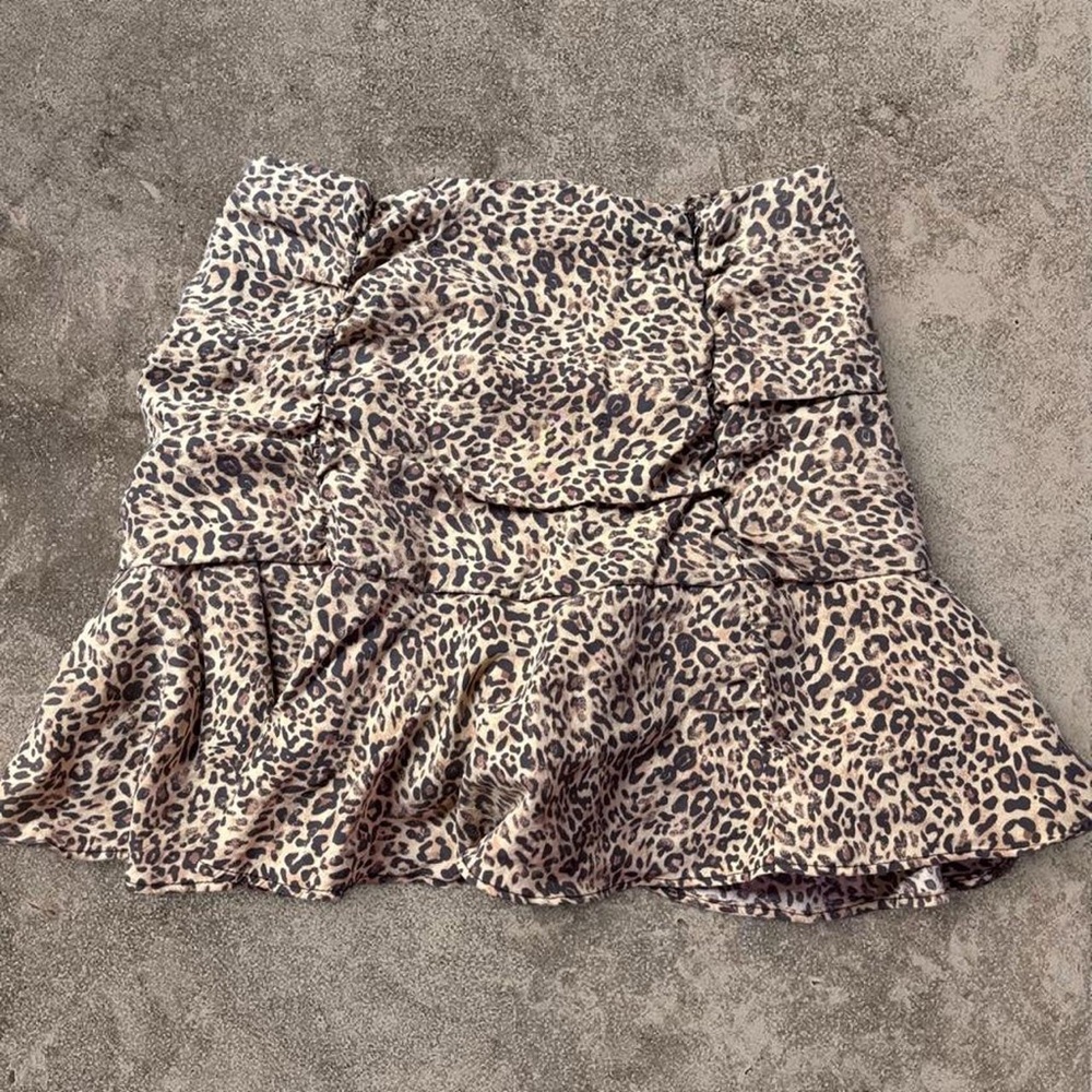 Zara Leopard-Print Ruffled Mini Skirt in Beige and Black